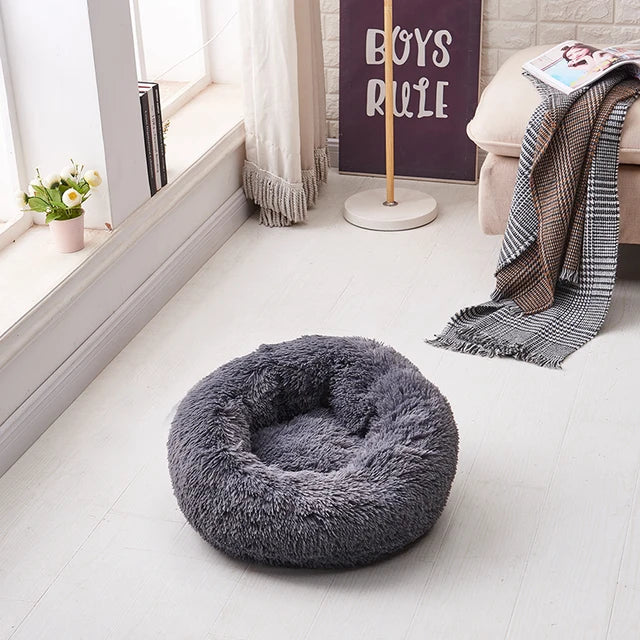 Cama para Pets Redonda de Pelúcia (Tamanhos Variados)