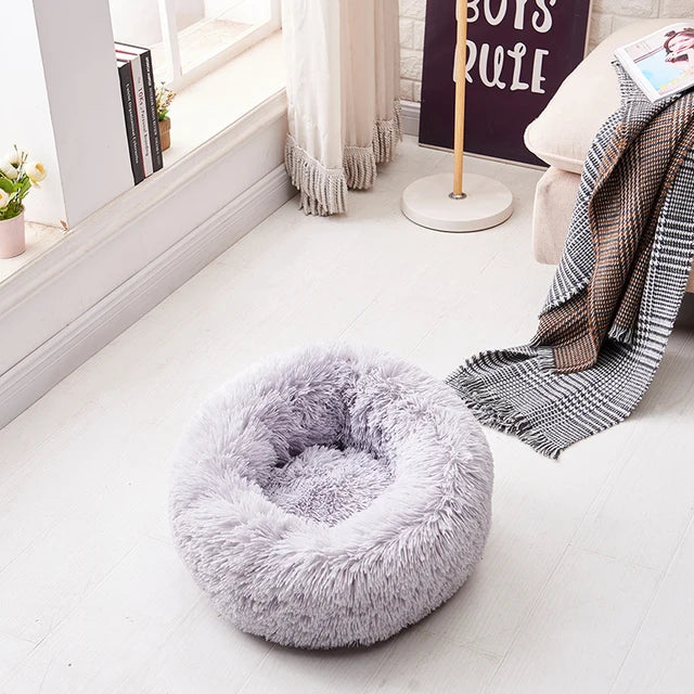 Cama para Pets Redonda de Pelúcia (Tamanhos Variados)