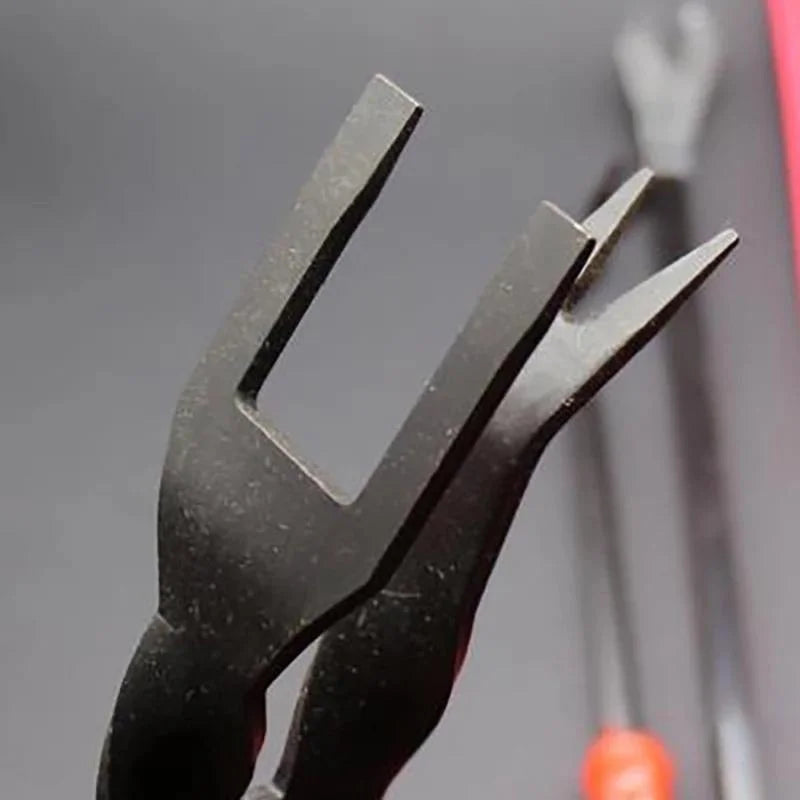 Alicate para Remoção de Clipes Automotivos - AutoClipper