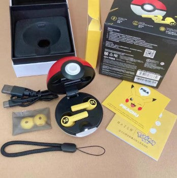 Fone de Ouvido Pokebola Pikachu